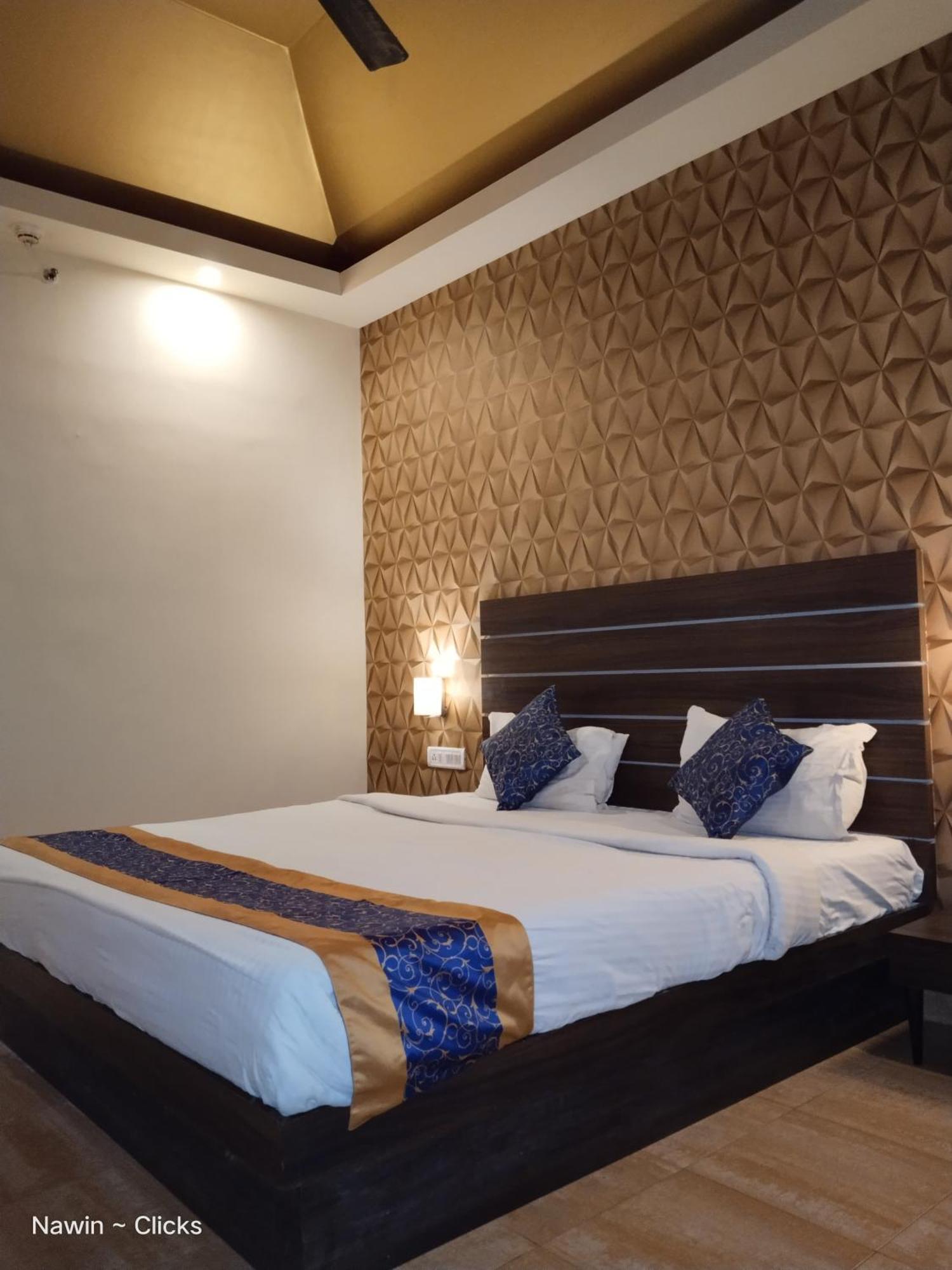 Redfox Hotel- Aminjikarai เชนไน ภายนอก รูปภาพ