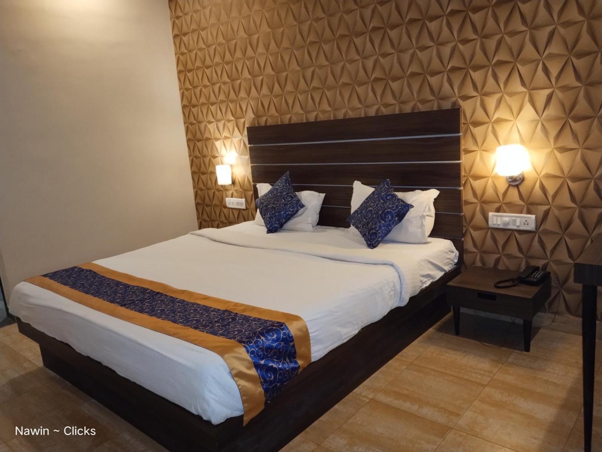 Redfox Hotel- Aminjikarai เชนไน ภายนอก รูปภาพ